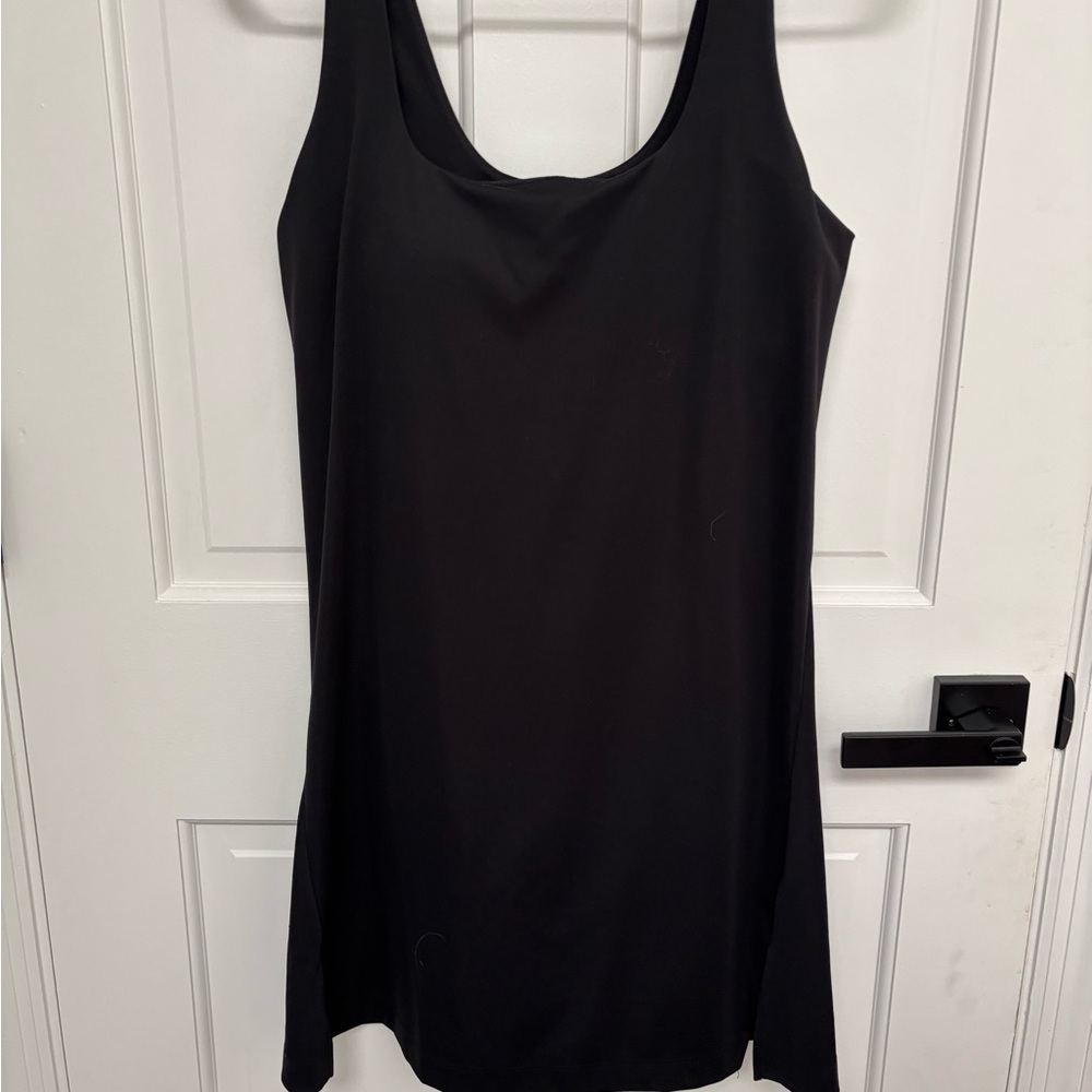 Old Navy Black Athletic Dress